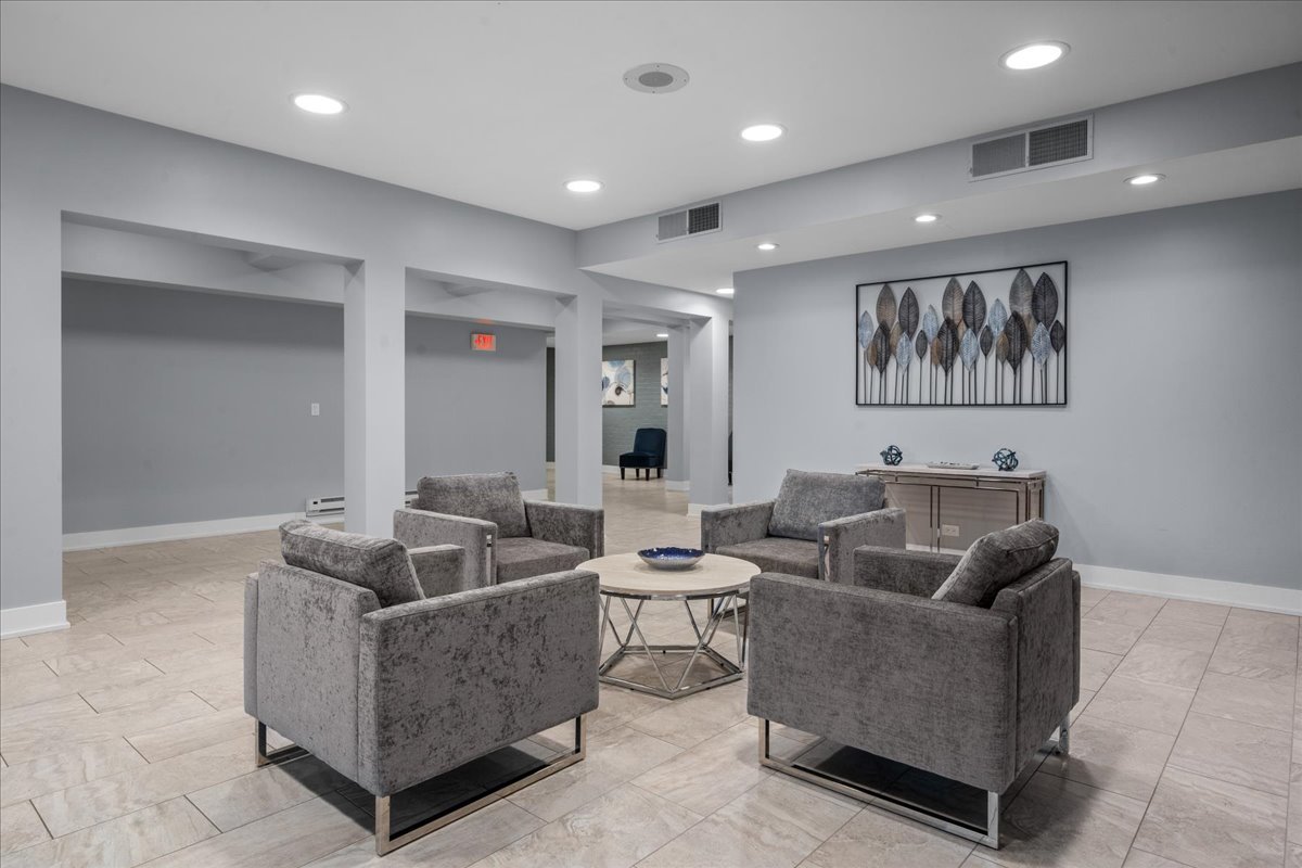 1795 Lake Cook Road 107