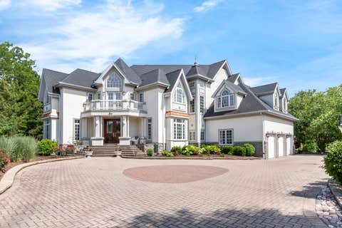 Photo of Burr Ridge, IL 60527 (MLS # 12658628)