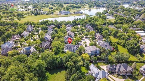Tiny photo for Burr Ridge, IL 60527 (MLS # 12658628)