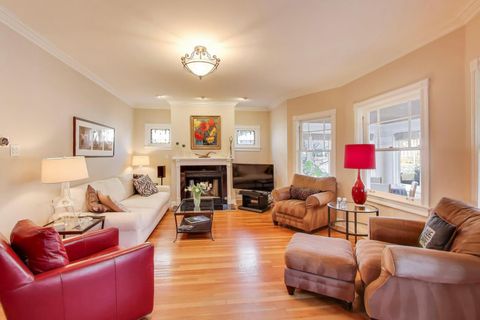 Tiny photo for 847 Fair Oaks Avenue, Oak Park, IL 60302 (MLS # 12577612)