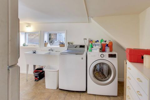 Tiny photo for 847 Fair Oaks Avenue, Oak Park, IL 60302 (MLS # 12577612)