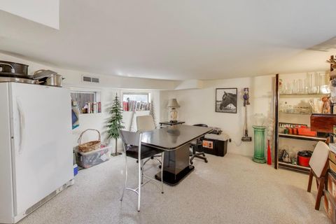 Tiny photo for 847 Fair Oaks Avenue, Oak Park, IL 60302 (MLS # 12577612)