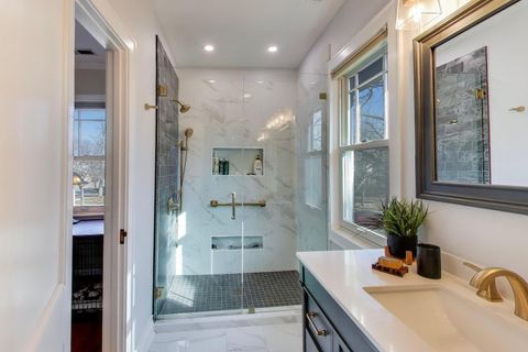 Tiny photo for 847 Fair Oaks Avenue, Oak Park, IL 60302 (MLS # 12577612)