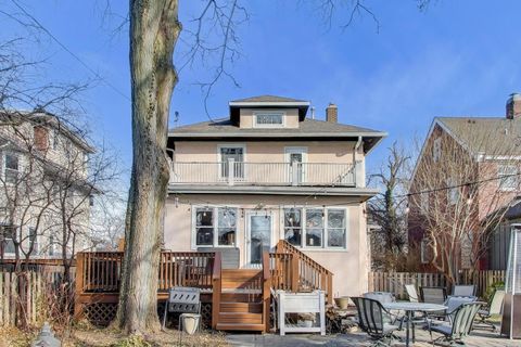 Tiny photo for 847 Fair Oaks Avenue, Oak Park, IL 60302 (MLS # 12577612)