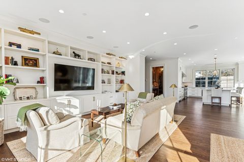 Tiny photo for 120 E Scranton Avenue #203, Lake Bluff, IL 60044 (MLS # 12340830)