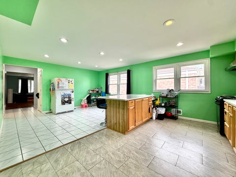 Tiny photo for 3842 W Argyle Street, Chicago, IL 60625 (MLS # 12680598)