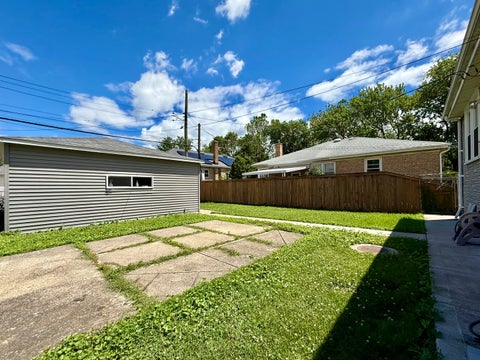 Tiny photo for 3842 W Argyle Street, Chicago, IL 60625 (MLS # 12680598)