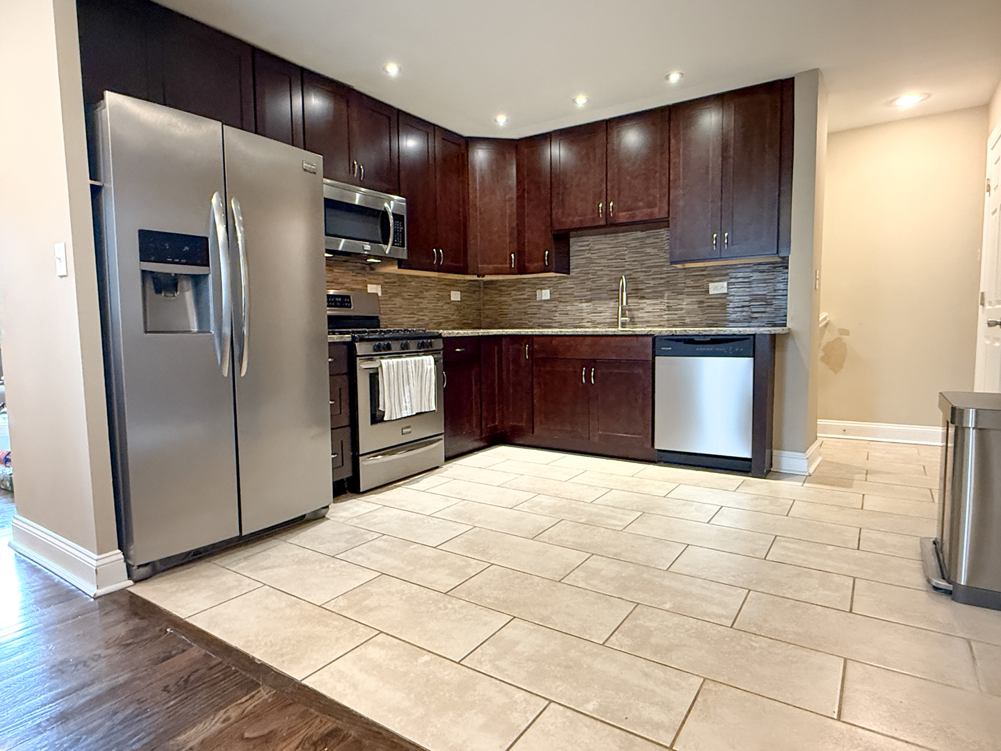 7625 Woodridge Drive
