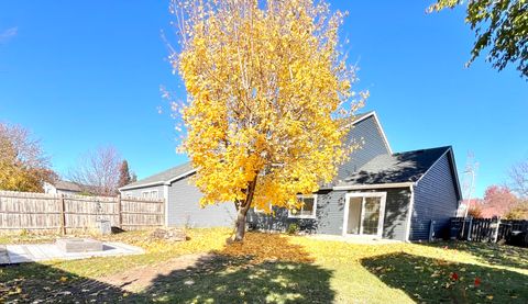 Tiny photo for 1373 Cimarron Court, Elgin, IL 60120 (MLS # 12525184)