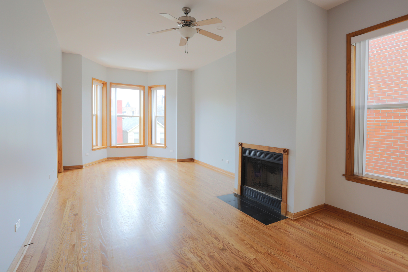 1506 W Erie Street 2F