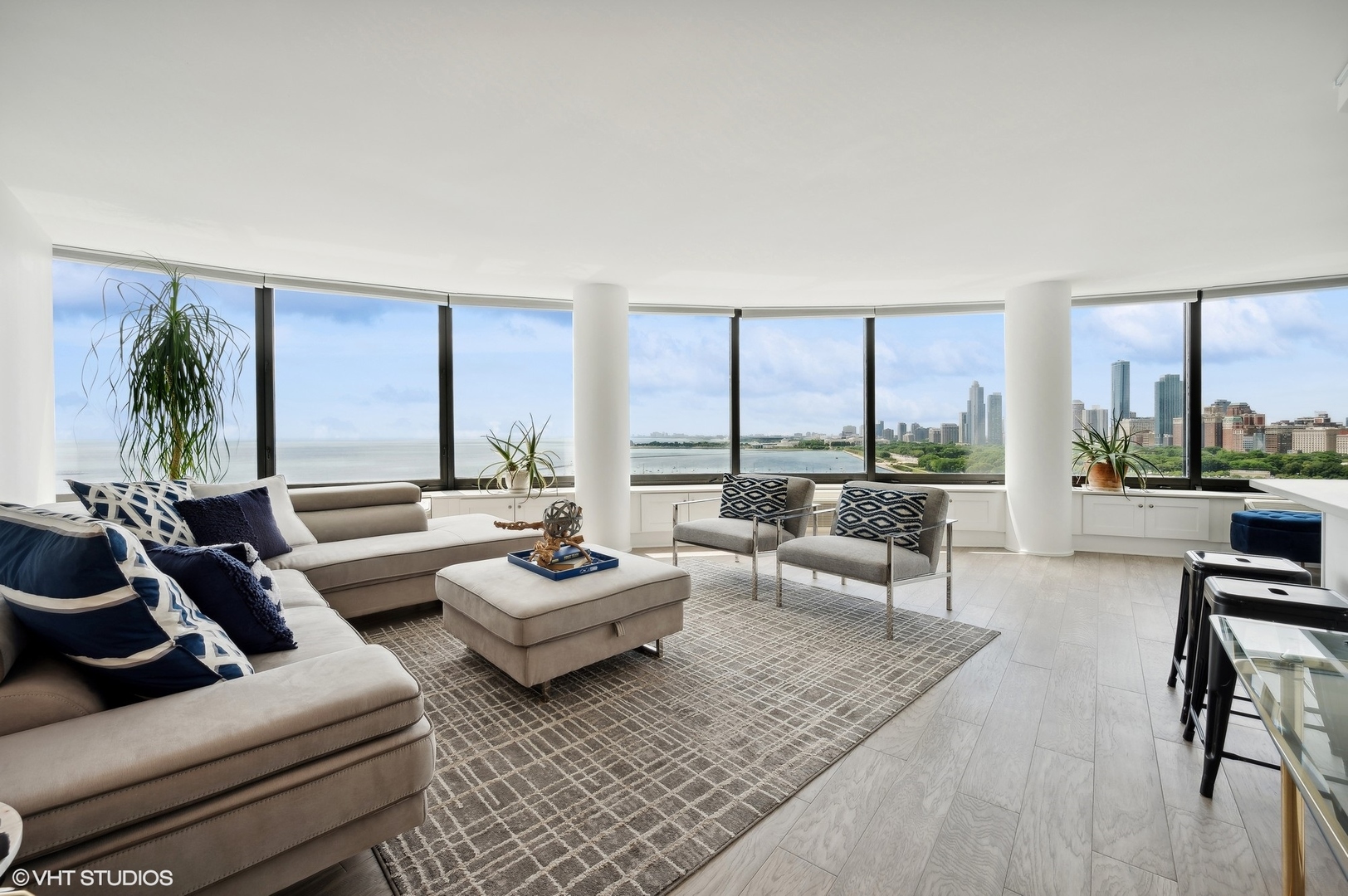 155 N HARBOR Drive 1312-13