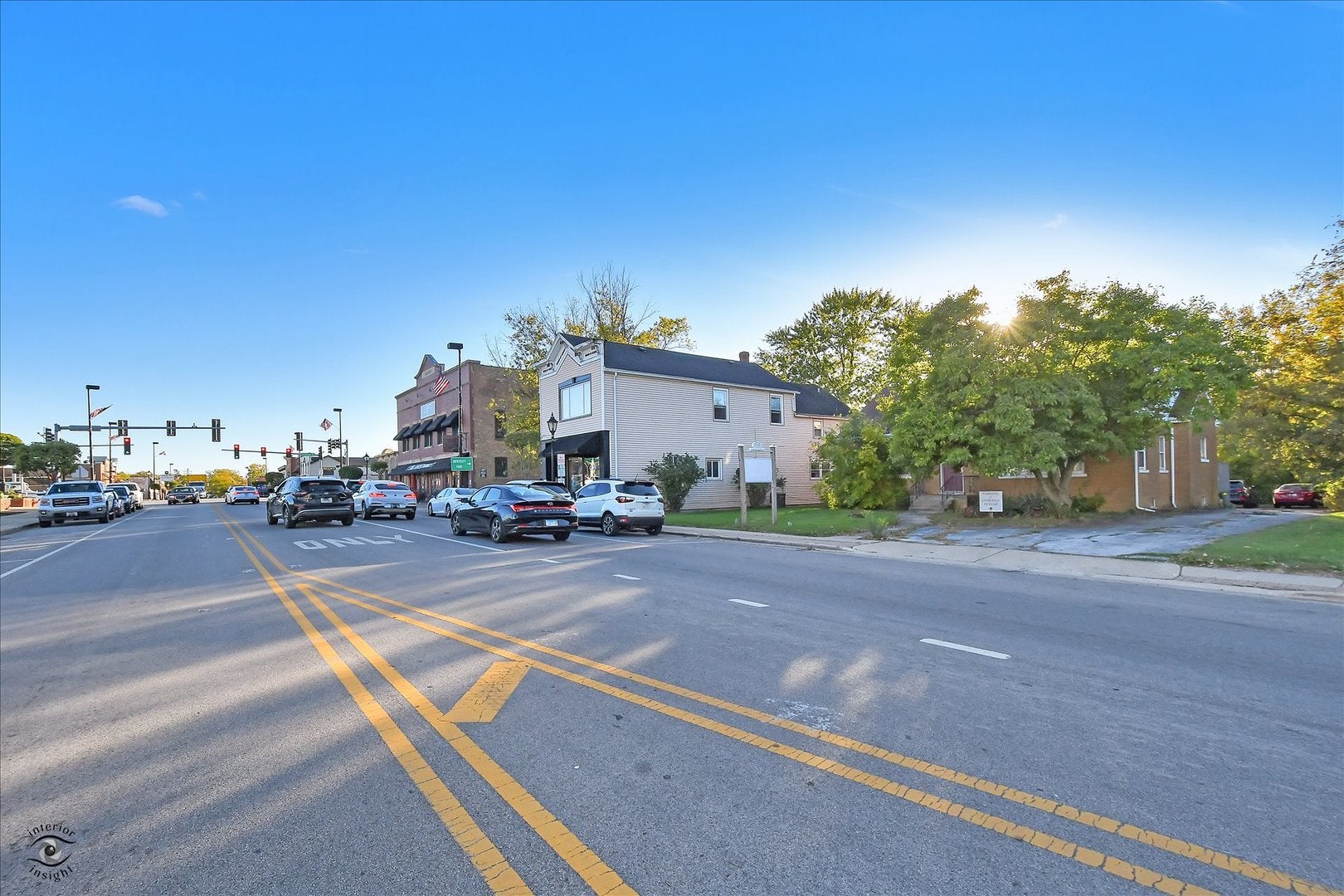 1328 Main Street