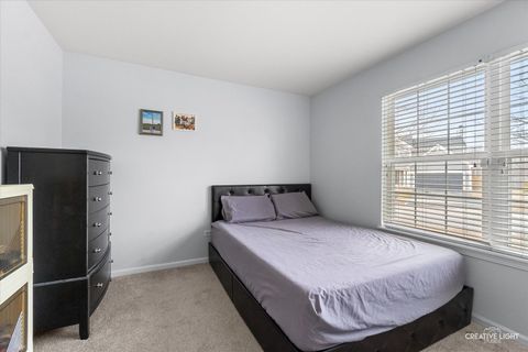 Tiny photo for 2331 Handley Lane, Aurora, IL 60502 (MLS # 12566439)