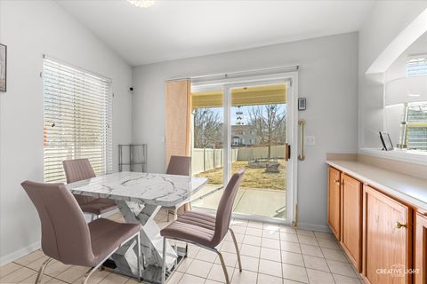 Tiny photo for 2331 Handley Lane, Aurora, IL 60502 (MLS # 12566439)