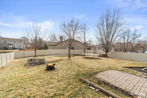 Tiny photo for 2331 Handley Lane, Aurora, IL 60502 (MLS # 12566439)