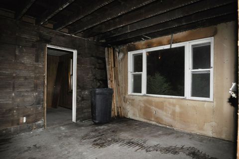 Tiny photo for 727 Chapel Street, Ottawa, IL 61350 (MLS # 12683772)
