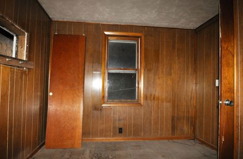 Tiny photo for 727 Chapel Street, Ottawa, IL 61350 (MLS # 12683772)