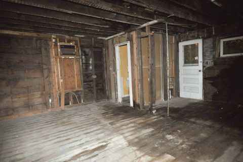 Tiny photo for 727 Chapel Street, Ottawa, IL 61350 (MLS # 12683772)