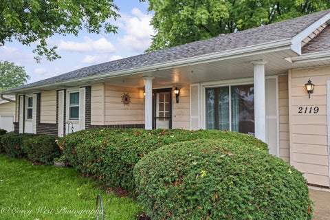 Tiny photo for 2119 Highland Drive, Sycamore, IL 60178 (MLS # 12773179)