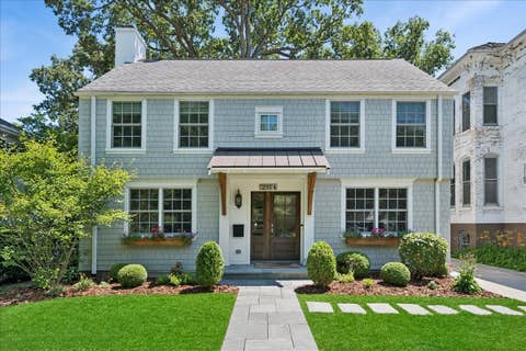 Photo of 264 Central Avenue, Highland Park, IL 60035 (MLS # 12709234)