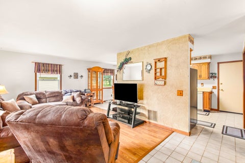 Tiny photo for 699 Karen Drive, Lake Holiday, IL 60552 (MLS # 12731928)