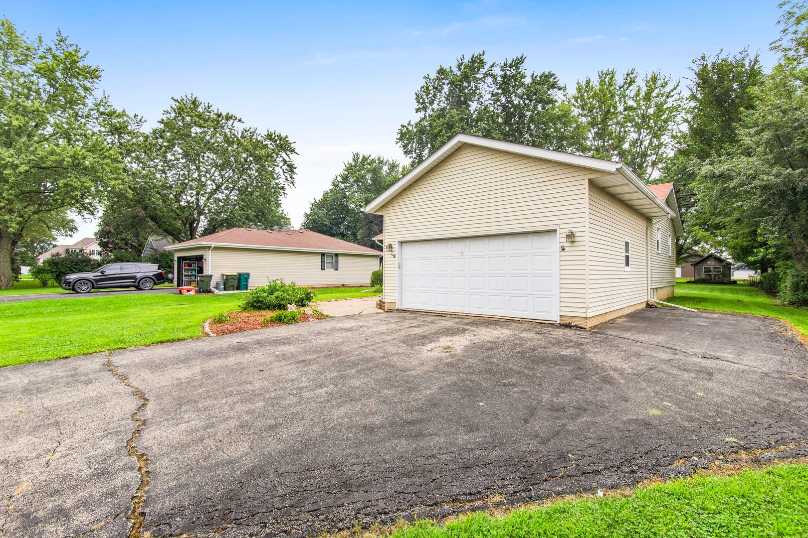 699 Karen Drive