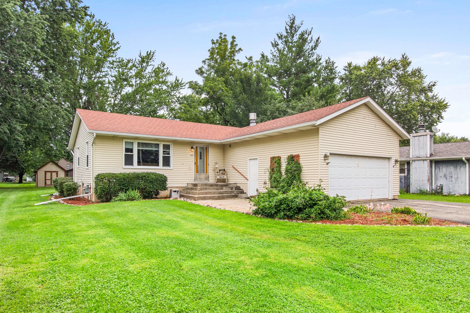 699 Karen Drive