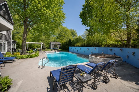 Tiny photo for 2 Hickory Lane, Northbrook, IL 60062 (MLS # 12753780)