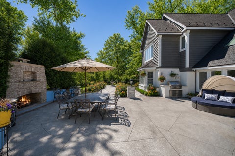 Tiny photo for 2 Hickory Lane, Northbrook, IL 60062 (MLS # 12753780)