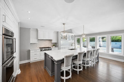 Tiny photo for 2 Hickory Lane, Northbrook, IL 60062 (MLS # 12753780)