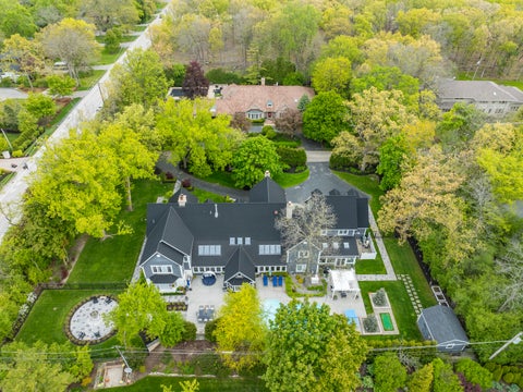 Tiny photo for 2 Hickory Lane, Northbrook, IL 60062 (MLS # 12753780)