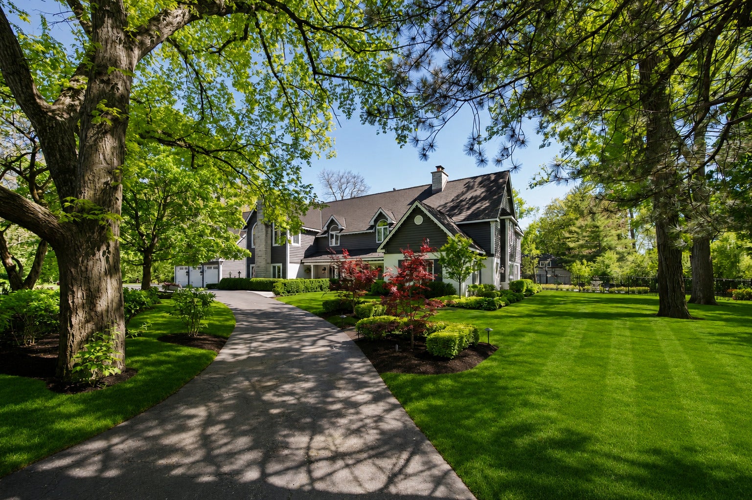 2 Hickory Lane