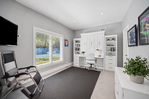 Tiny photo for 2 Hickory Lane, Northbrook, IL 60062 (MLS # 12753780)