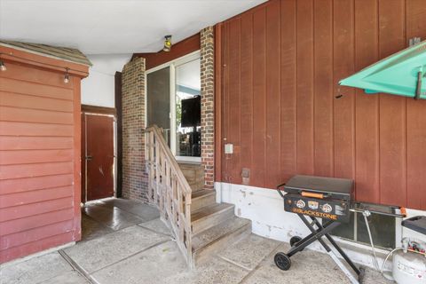 Tiny photo for 300 N Lincoln Street, Thomasboro, IL 61878 (MLS # 12511125)