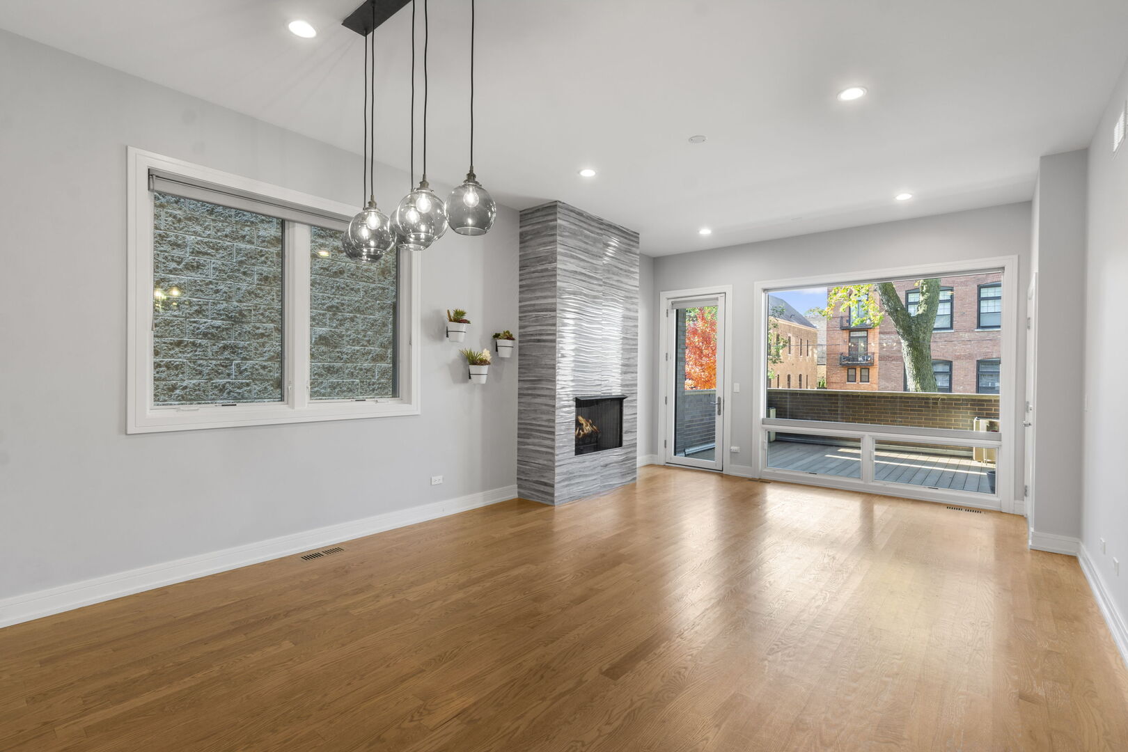 1057 N Wood Street 1