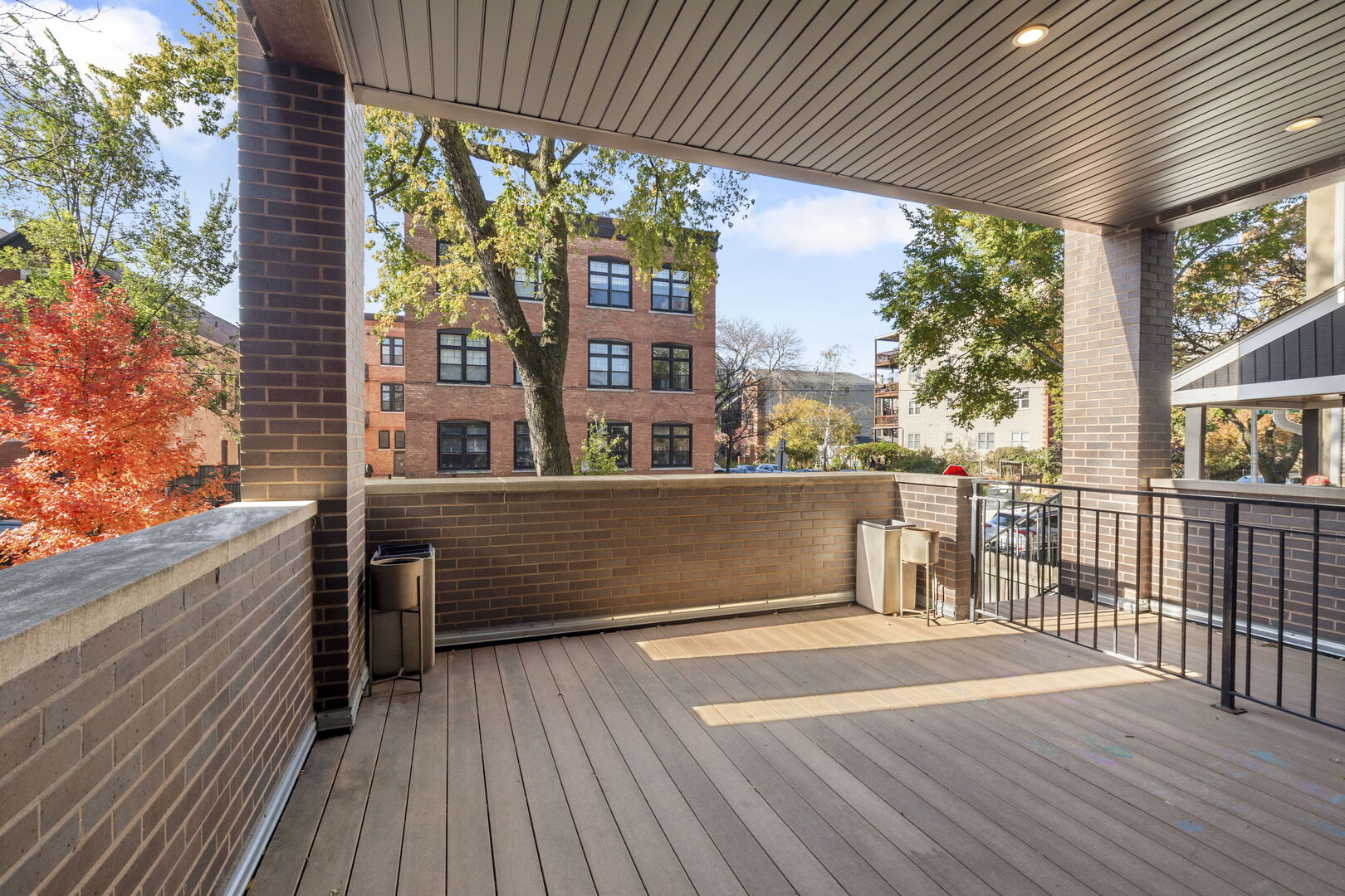 1057 N Wood Street 1