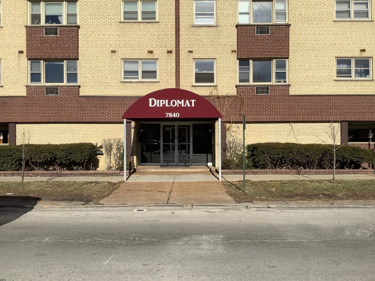 7840 W North Avenue 4I