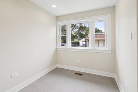 Tiny photo for 2121 W 71st Place, Chicago, IL 60636 (MLS # 12733333)