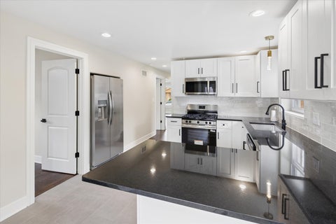 Tiny photo for 2121 W 71st Place, Chicago, IL 60636 (MLS # 12733333)