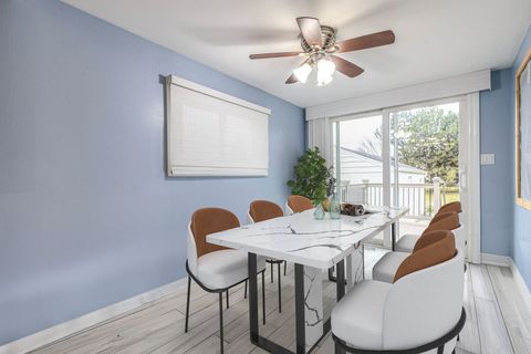 Tiny photo for 516 N Emroy Avenue, Elmhurst, IL 60126 (MLS # 12507358)