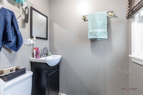 Tiny photo for 516 N Emroy Avenue, Elmhurst, IL 60126 (MLS # 12507358)