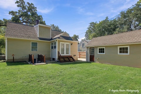 Tiny photo for 23210 W Lone Tree Lane, Lake Zurich, IL 60047 (MLS # 12775268)