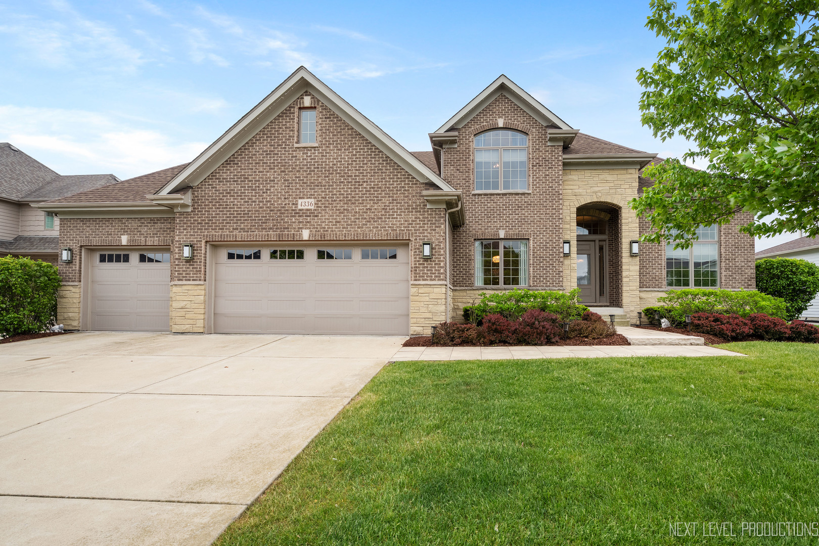 4336 Winterberry Avenue