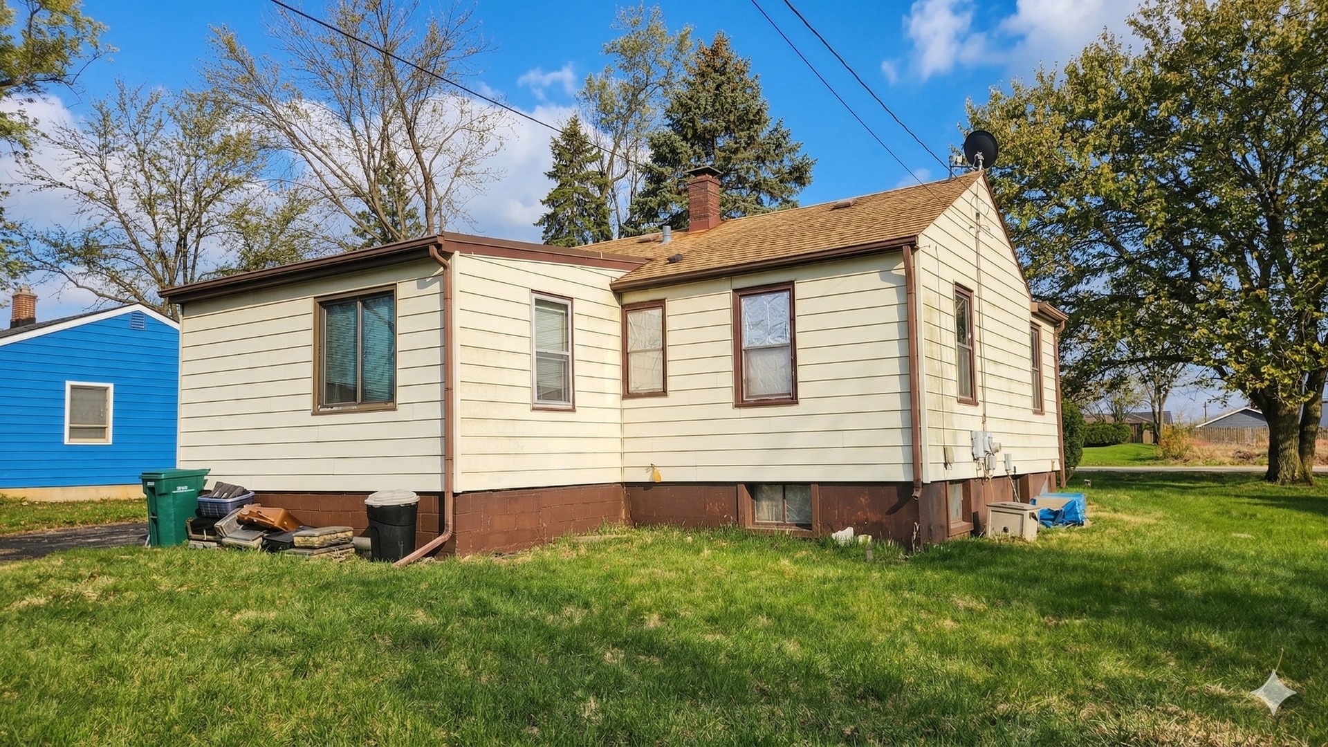 2N071 La Londe Avenue
