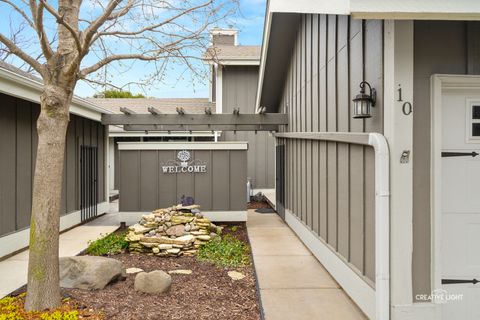 Tiny photo for 10 W Windsor Court, Sugar Grove, IL 60554 (MLS # 12616675)