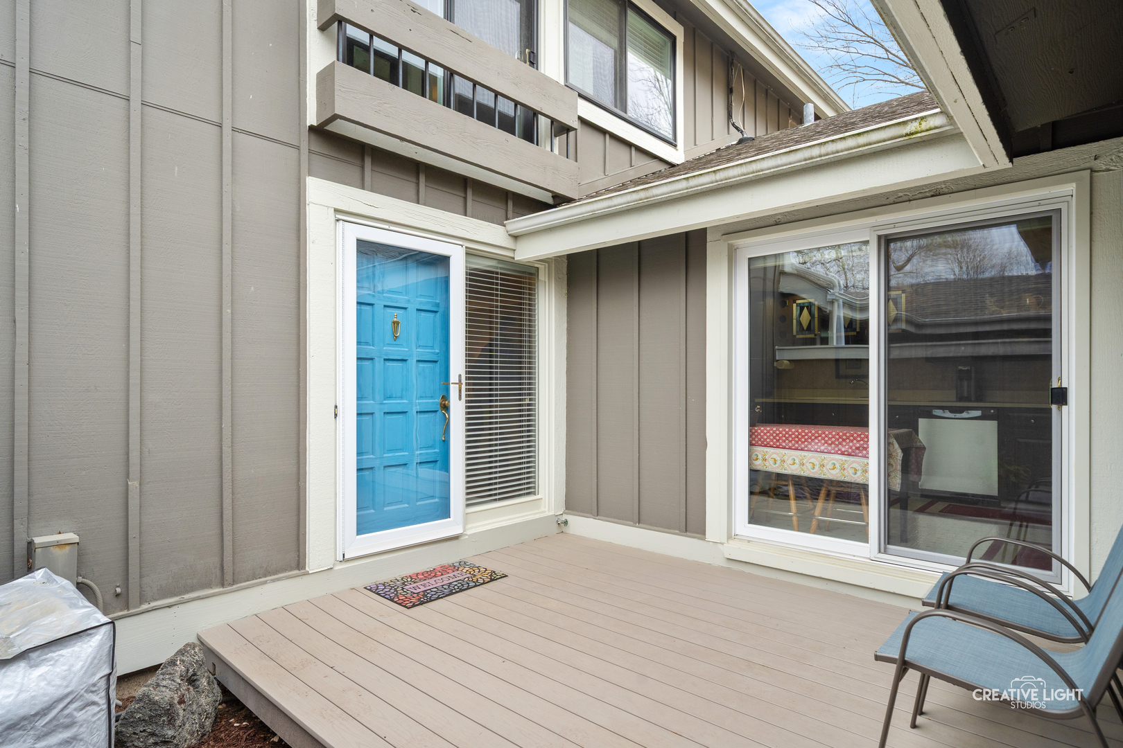 10 W Windsor Court