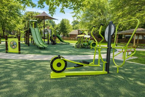 Tiny photo for 10 W Windsor Court, Sugar Grove, IL 60554 (MLS # 12616675)