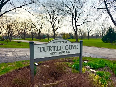Tiny photo for 10 W Windsor Court, Sugar Grove, IL 60554 (MLS # 12616675)