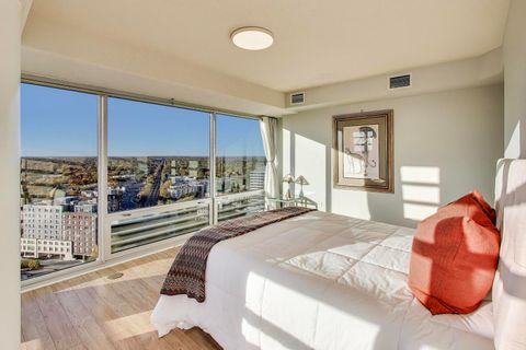 Tiny photo for 1720 Maple Avenue #2580, Evanston, IL 60201 (MLS # 12491270)