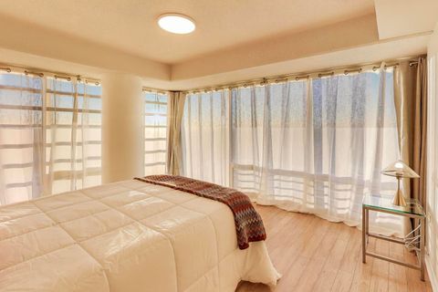 Tiny photo for 1720 Maple Avenue #2580, Evanston, IL 60201 (MLS # 12491270)